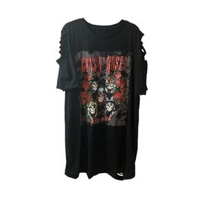 Guns N' Roses Graphic Tee Dress - Black with Red & Green Roses 23X35